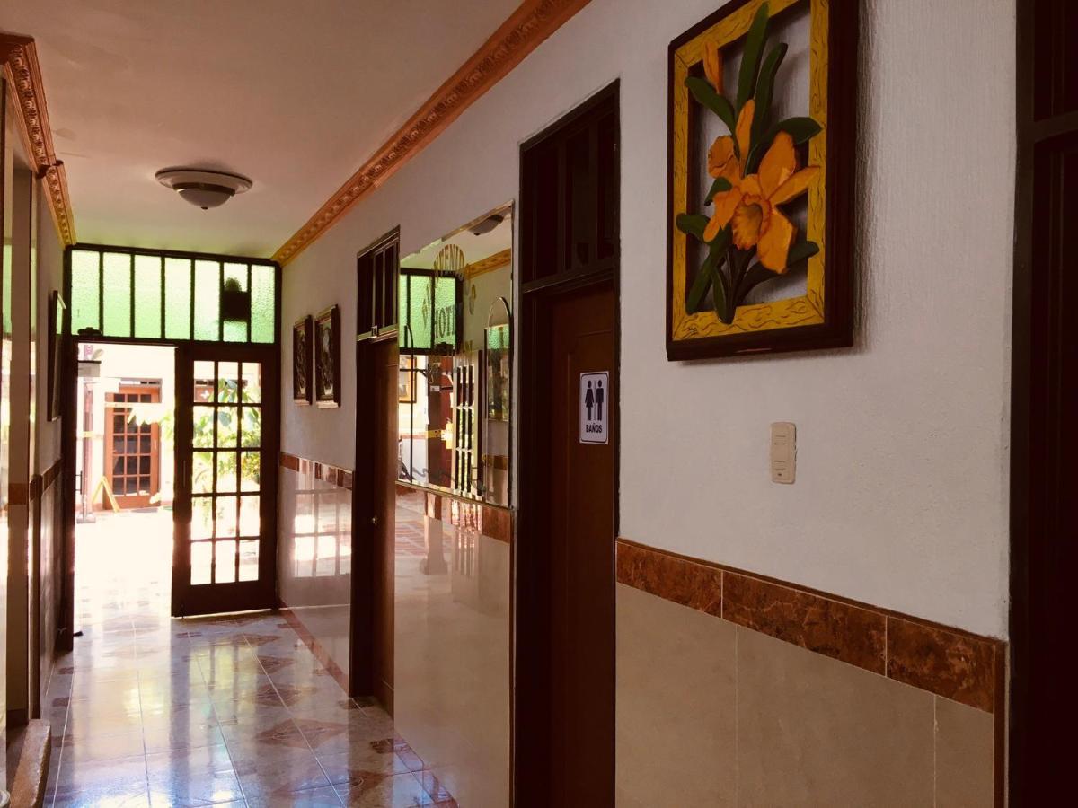 Hotel Don Juan Буга Экстерьер фото