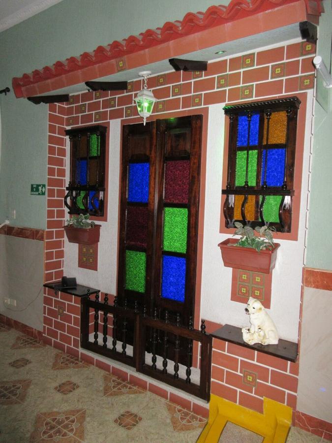 Hotel Don Juan Буга Экстерьер фото